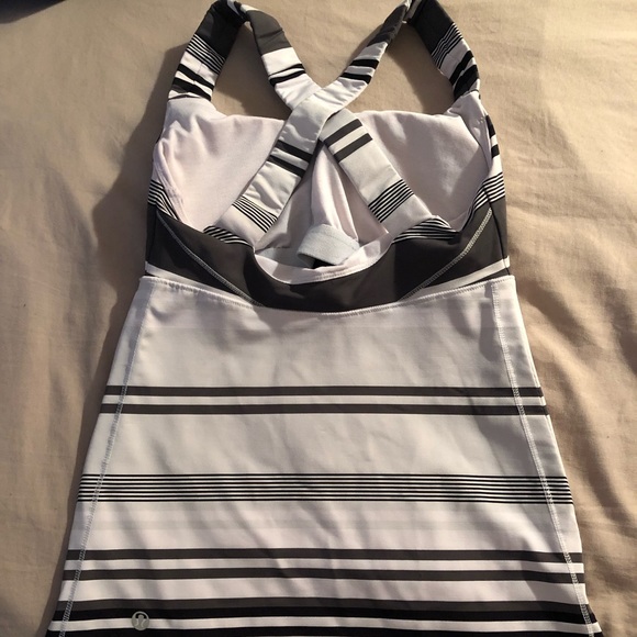 Lululemon Tanktop - Picture 4 of 6
